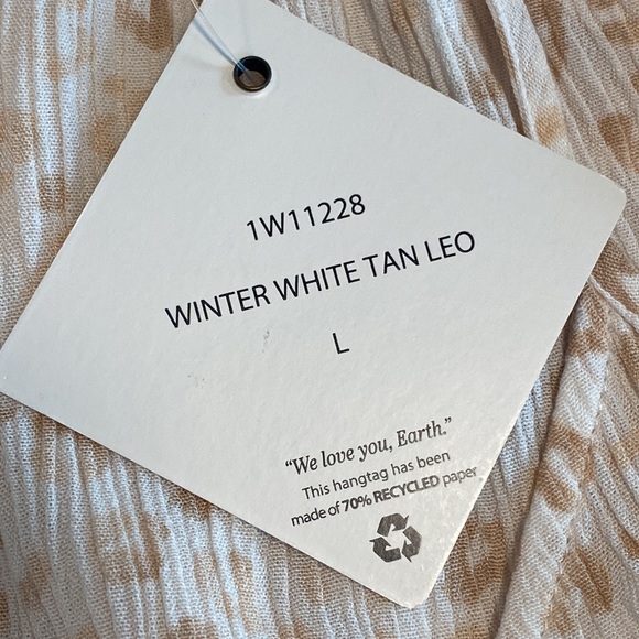 Hippie Rose~Wrap Style Sleeveless V-Neck~ Tank~Jr.~ Size L~NWT - Picture 7 of 12